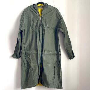 NWOT Weather-Rite full zip midi length hooded rain coat sz L